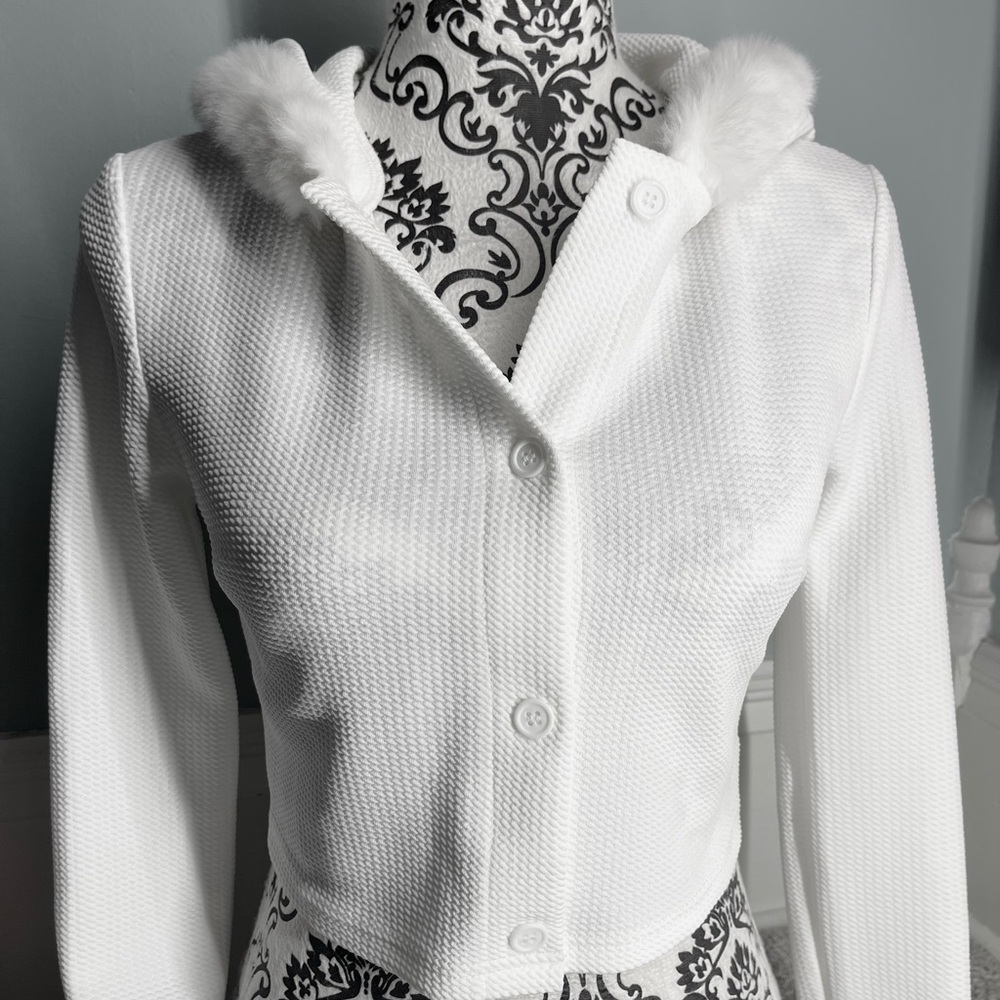 white button-up fur hood sweater